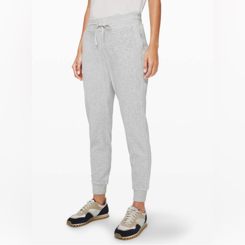 Lululemon Warm Down Jogger *VELOUR